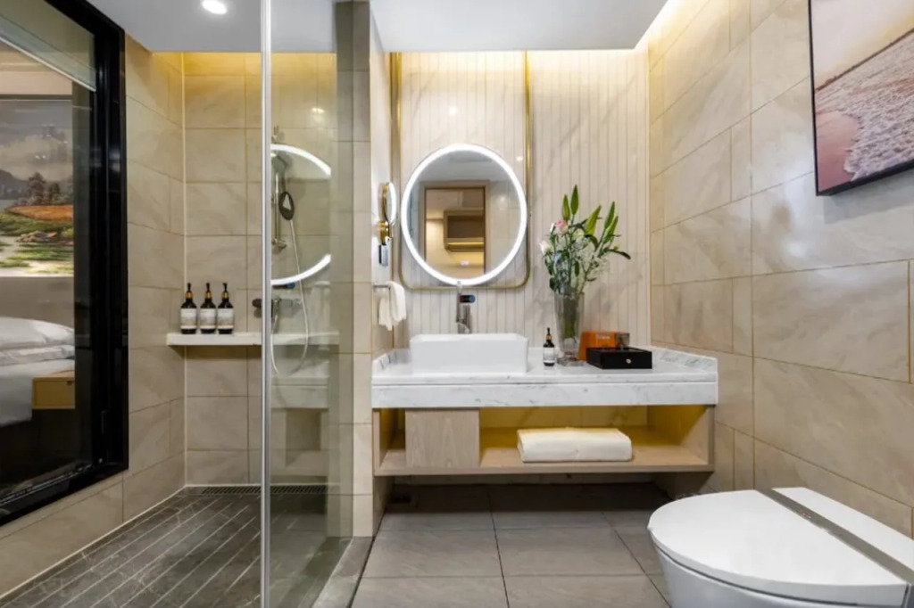 Vienna Hotel(Shunfengshan Park, Shunde)