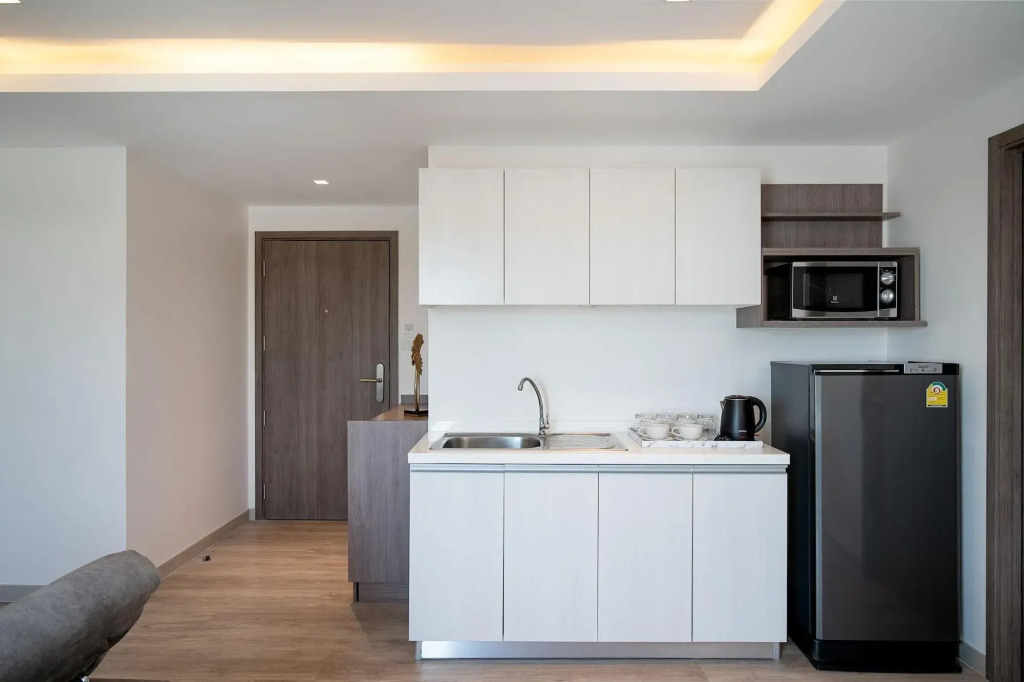 Orion Hotel & Residence