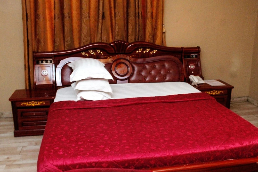 Paloma Hotels