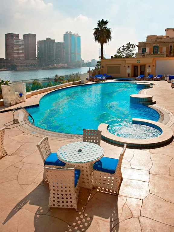 Отель Hilton Cairo Zamalek Residences