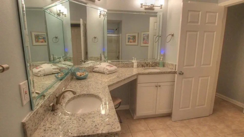 Now or Never 9117 - 2 Br Condo