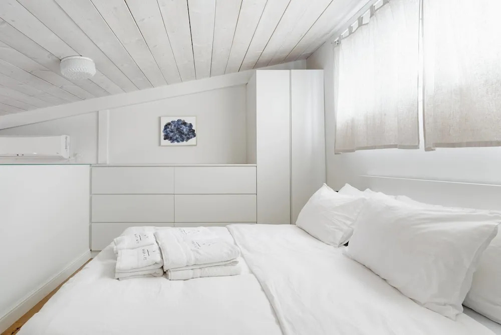 Sasson & Co Luxury 1BR House Neve Tzedek