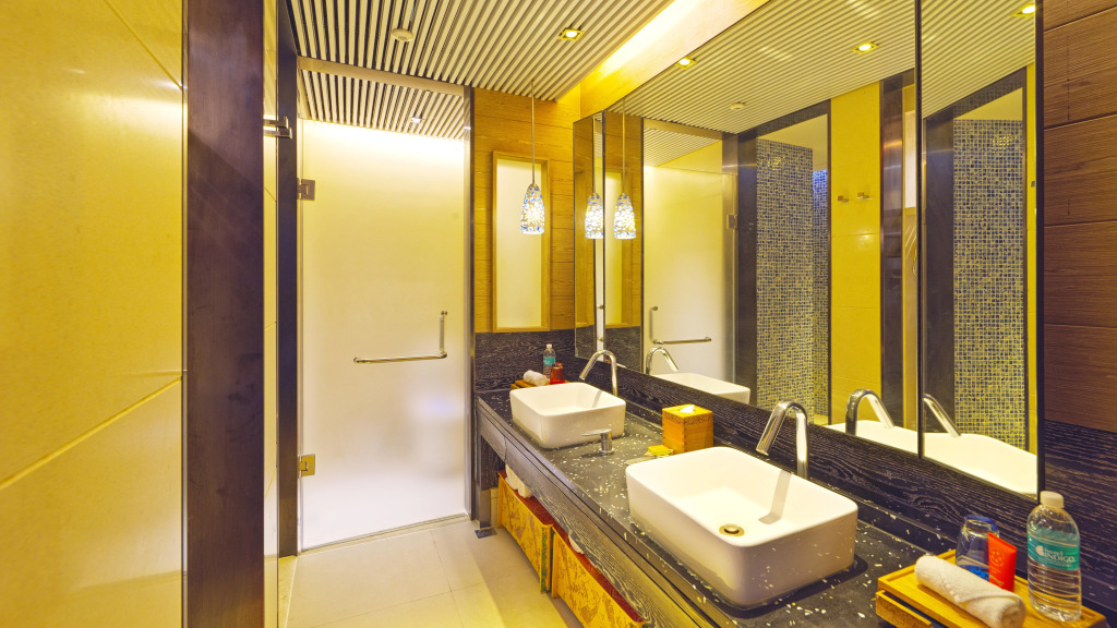 Hotel Indigo Shanghai On The Bund by IHG