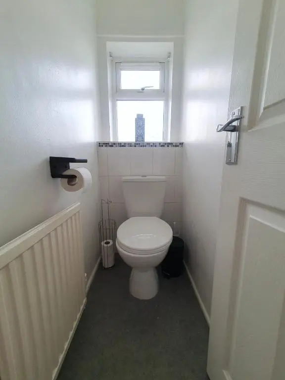 Owl Haven: Comfortable central 3 bedroom house, with an enclosed garden.
