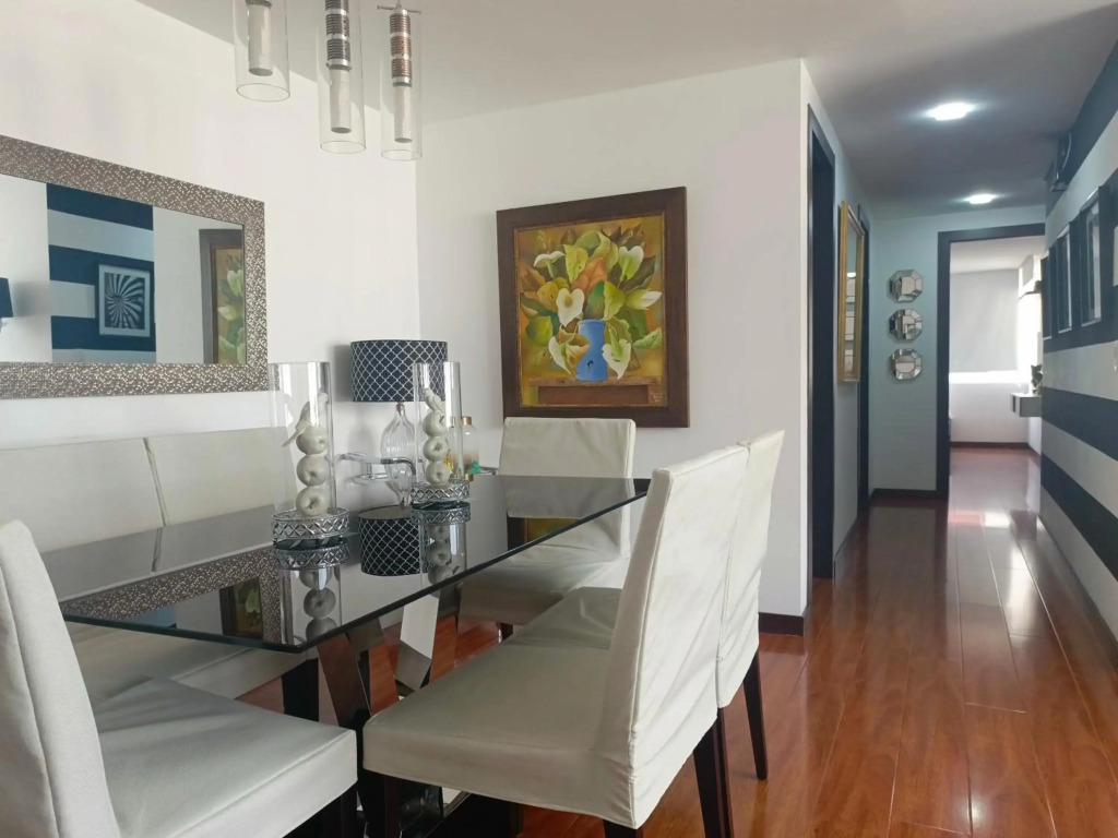 HOME apartment with Balcony - Queen Bed - 6th Floor