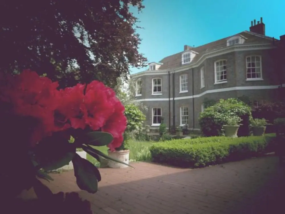 The Shelleys Hotel