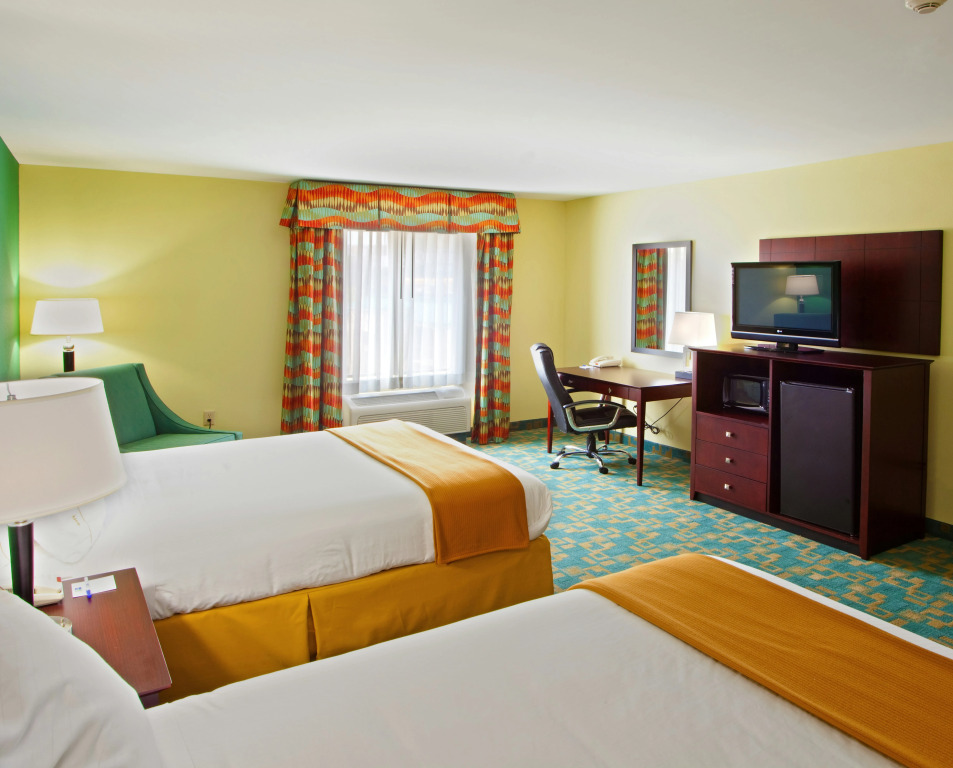 Holiday Inn Express Hotel & Suites Thornburg-S. Fredericksburg by IHG