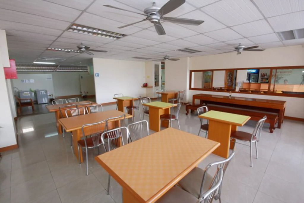 P.A. Place Hotel