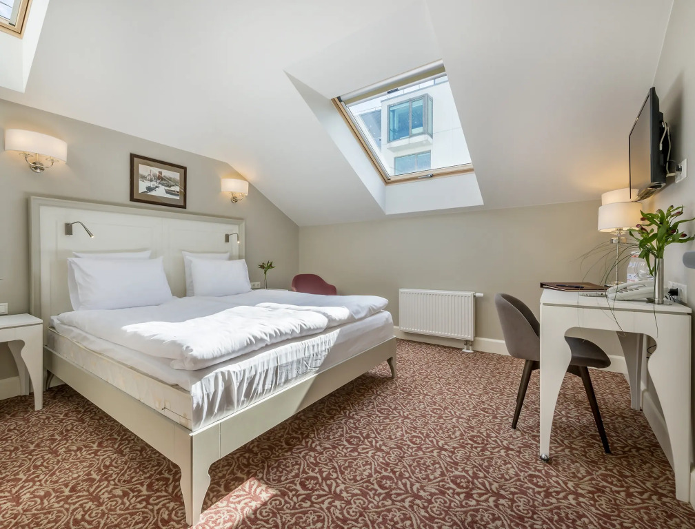 Ratonda Centrum Hotels