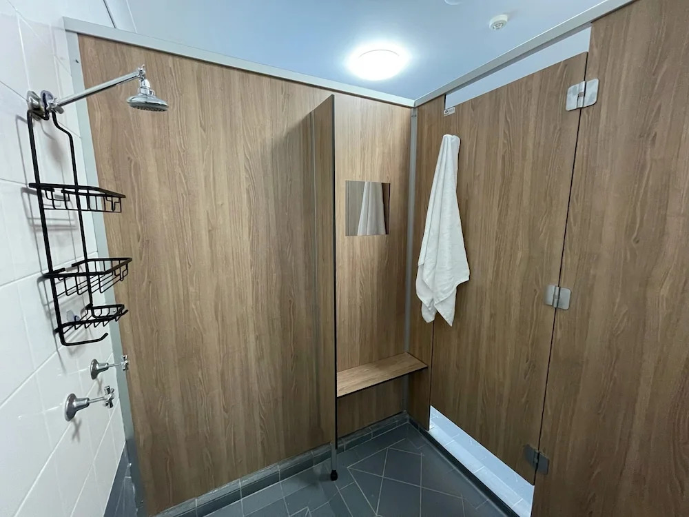 Central Backpackers - Hostel