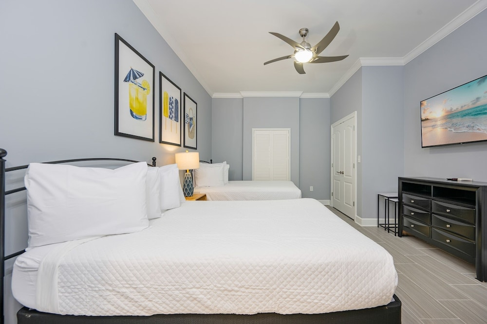 Phoenix Gulf Towers 1803 3 Bedroom Condo