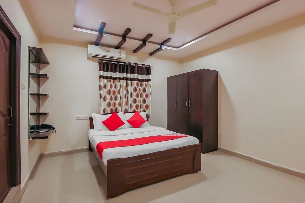 Capital O 18725 Hotel Hillside