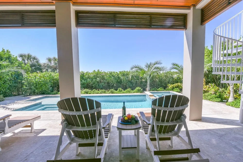Gulf Front Paradise