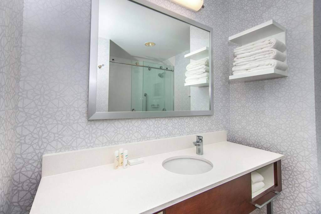 Hampton Inn Deadwood at Tin Lizzie Gaming Resort