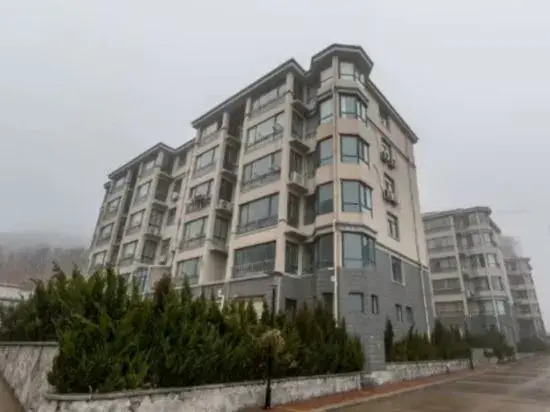 Long Island Bohai Apartment