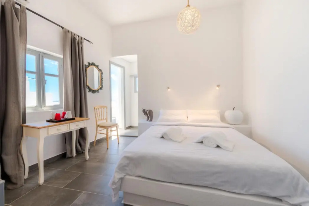 Katris Apartments
