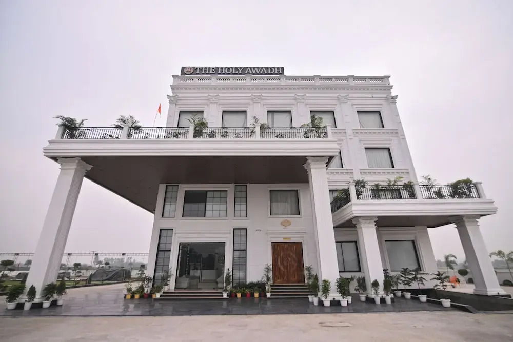 The Holy Awadh Hotel