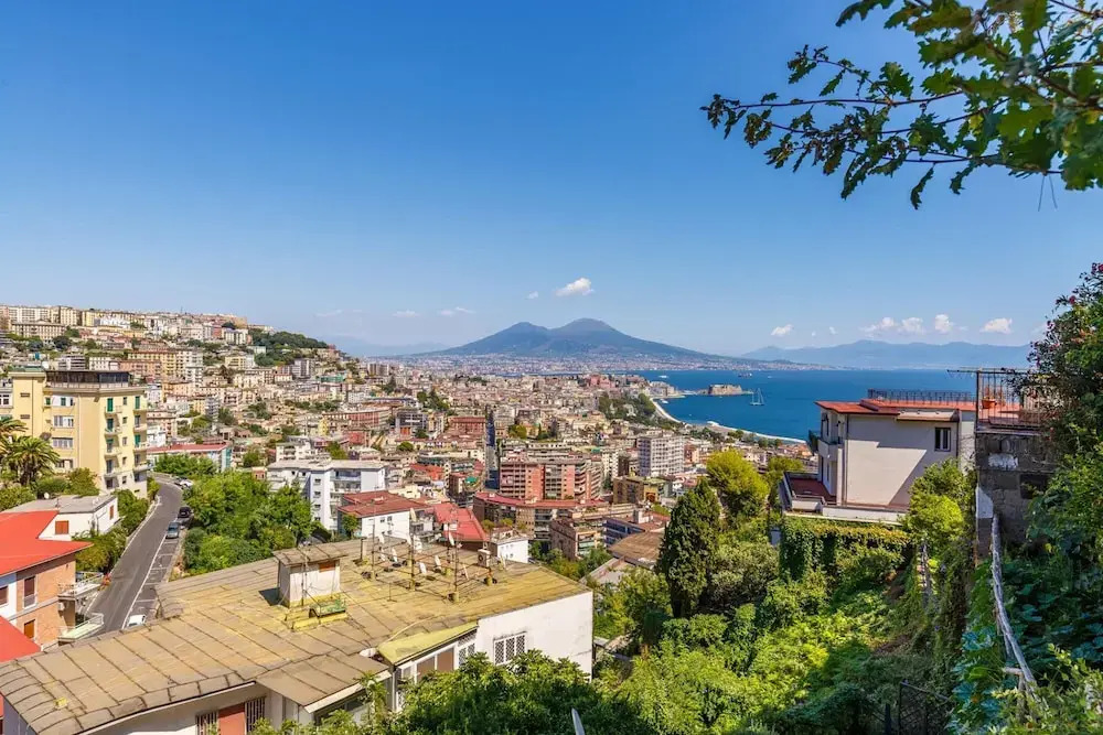 Lovely Frame in Naples