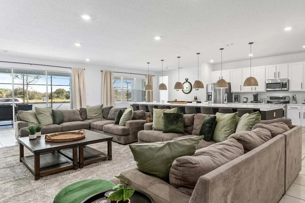 Unique Masterpiece 15 En-suites