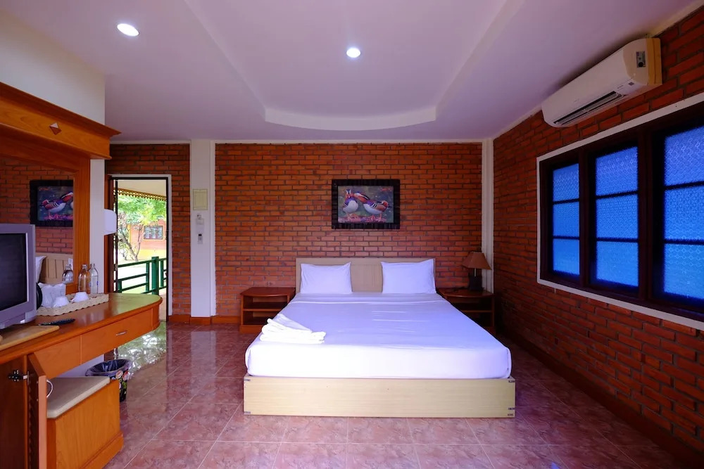 Chomdao Hotel & Resort