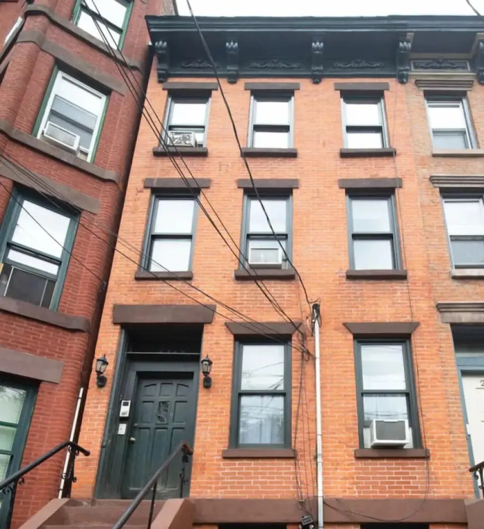 City life with Escape close to NYC