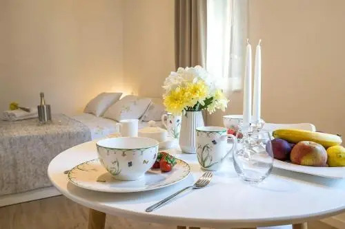 Studio Apartments Petar in old part of town