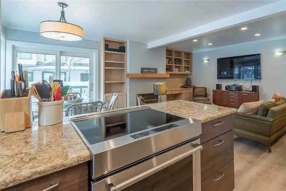 Prospector Condo