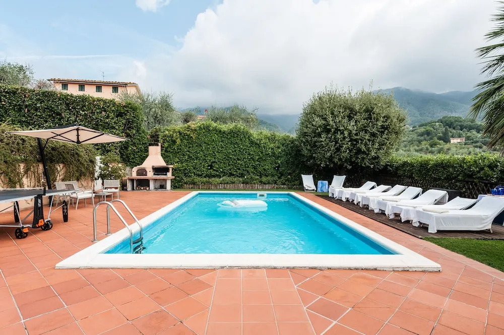 Villa Lory on the Lucca Hills