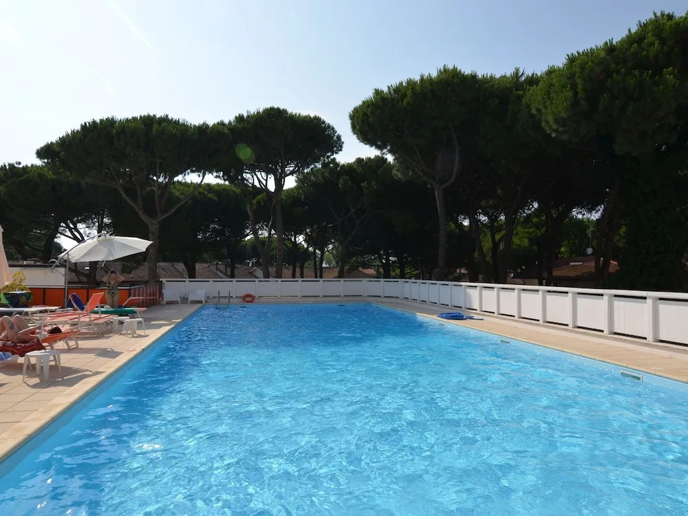 Residence with Wifi and Pool in the Heart of the Po Delta Park, Near the Sea