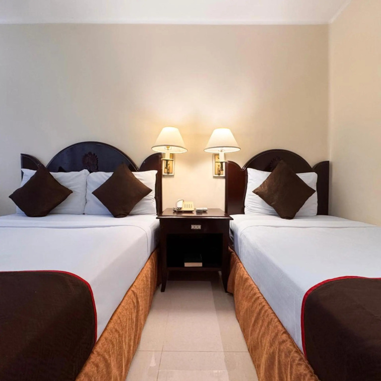 Palladium Suites Hotel