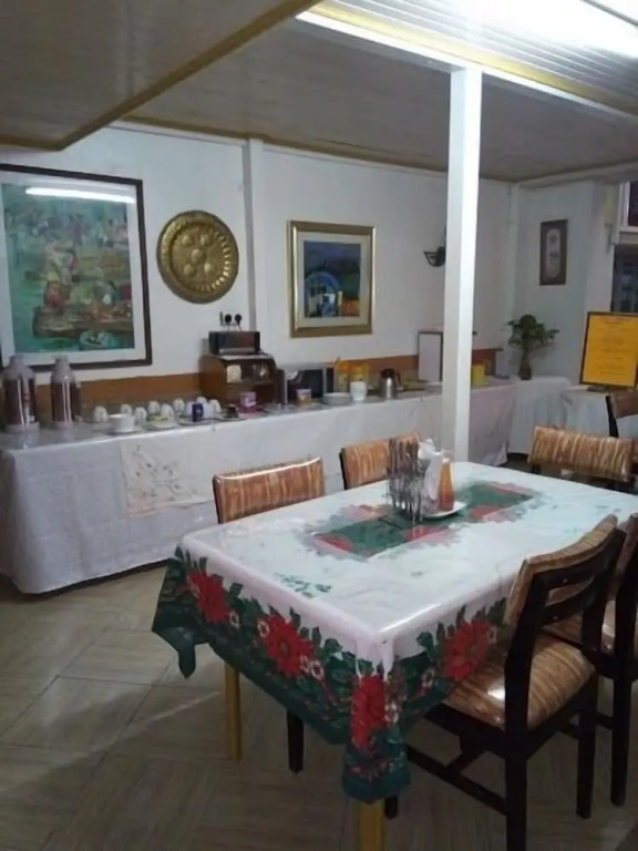 Classic Guest Home