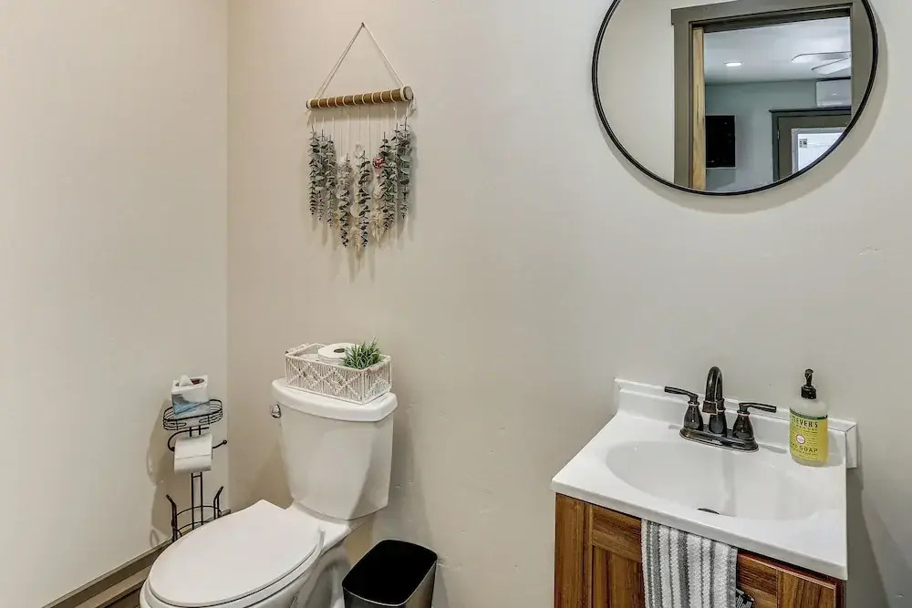 Backyard Oasis w/ Hot Tub & Views: Weaverville Gem