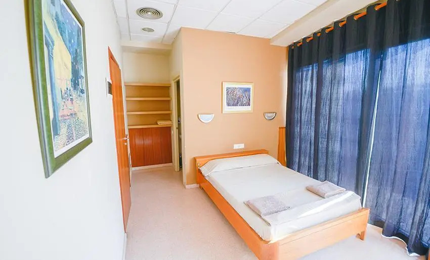 Hostal Torremirona