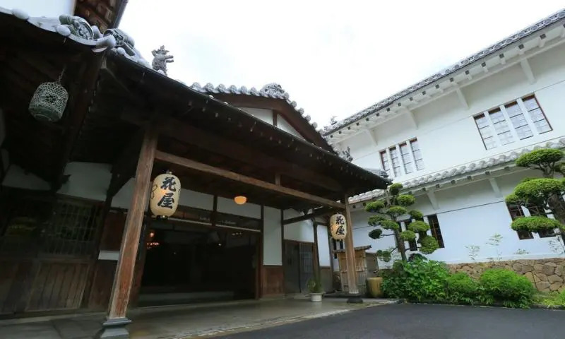Ryokan Hanaya