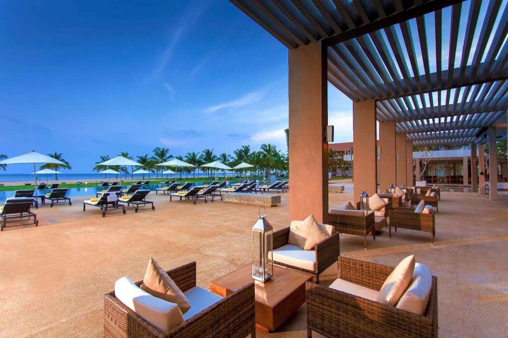 Курортный отель Amaya Beach Pasikudah