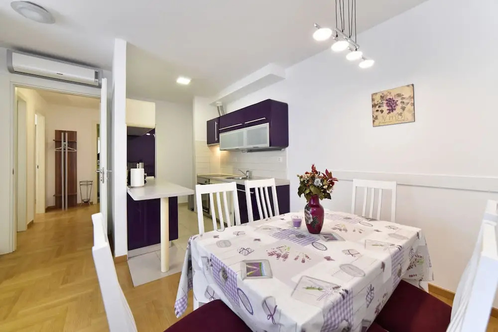 LORITA Superior Apartment with Balcony