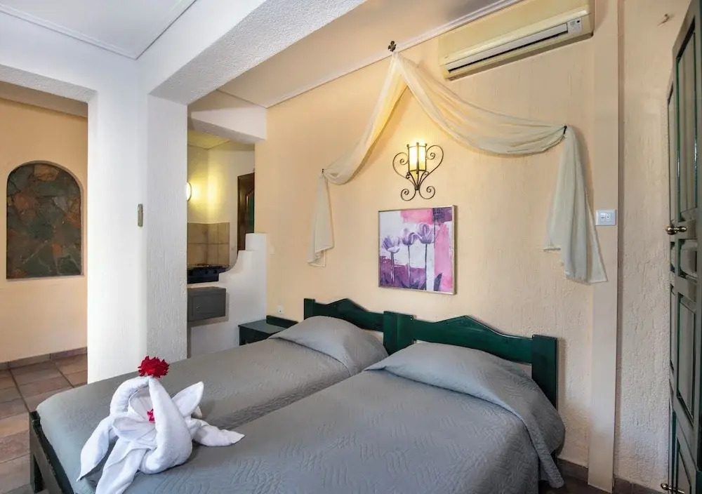 Castle Suites Hotel