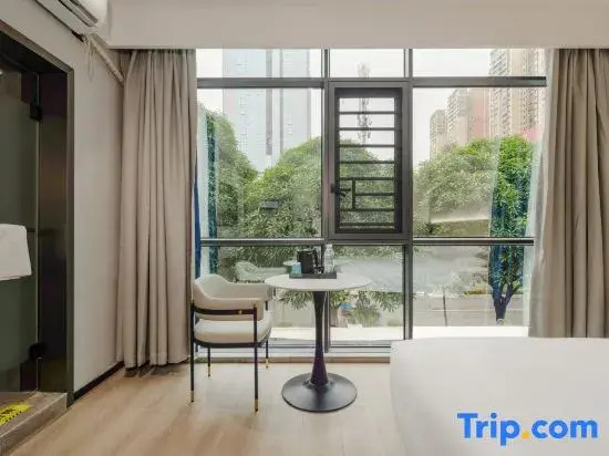 Weilan Hotel (Baise Global Business Center Wanjingcheng)