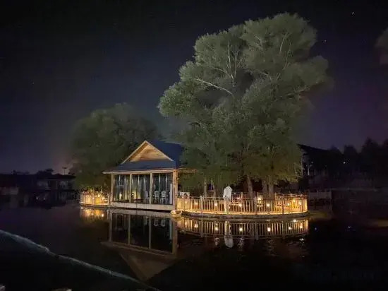 Youyu Nanshan Meijun ecological hotel