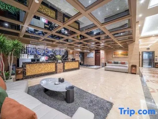 Longquan Water City Hotel (Yancheng Development Zone)