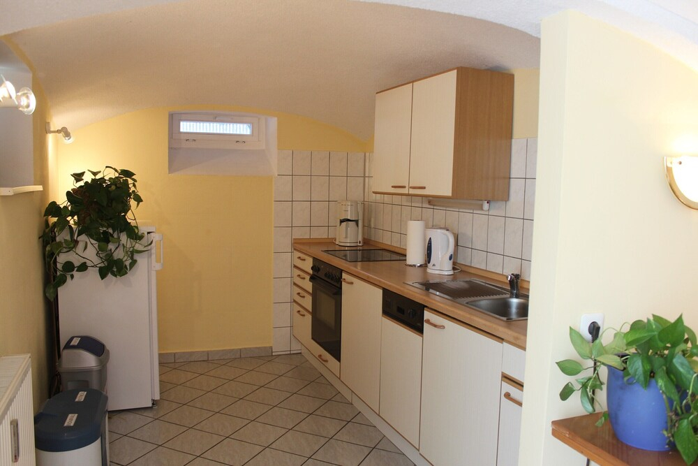 Cosy Apartment in Weissig With Garden