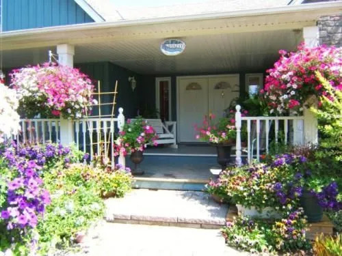 Riverwood Bed & Breakfast