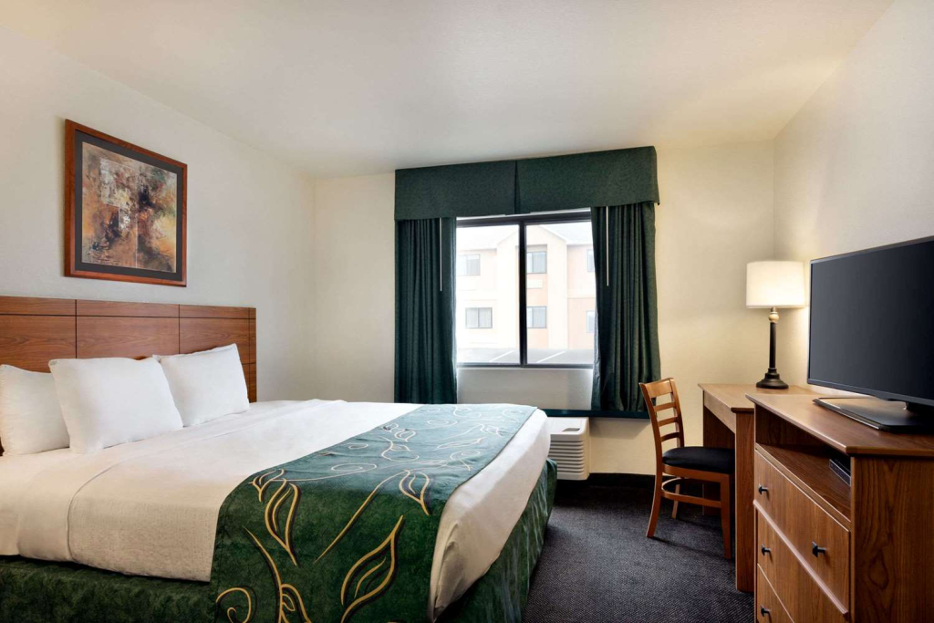 Baymont Inn And Suites Dexter