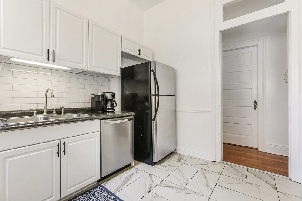 Uptown Spacious 4BD w Historic Charm