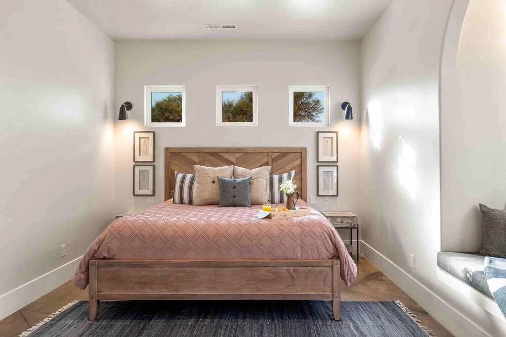 Mollie's Landing 7 Bedroom Home