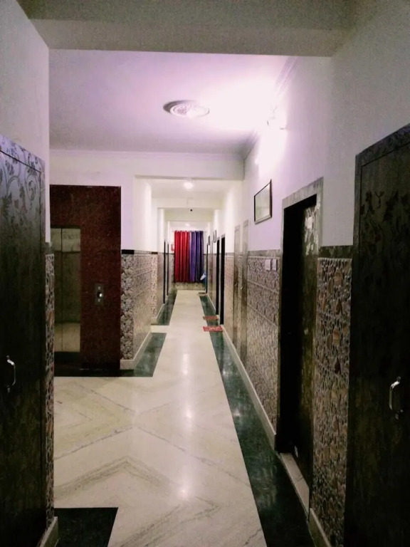 OYO 5876 Hotel KS International