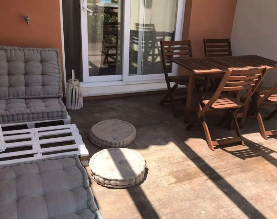 106850 - House in Zahara