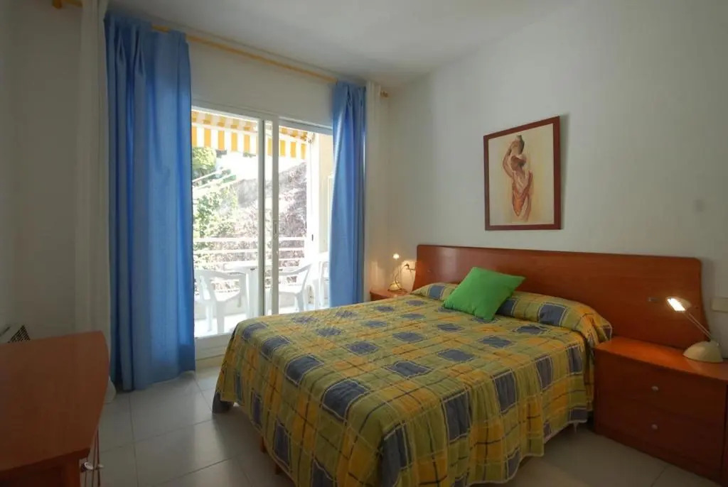 Lets Holidays Beach Apartment 2rooms Tossa