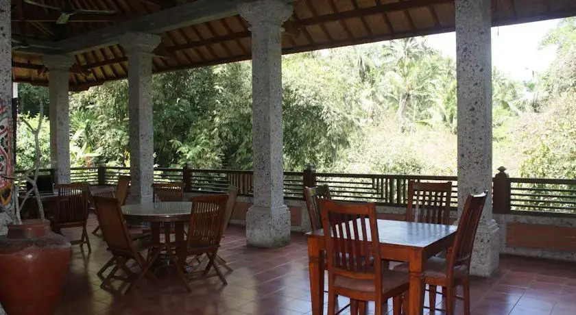 Pager Bungalows
