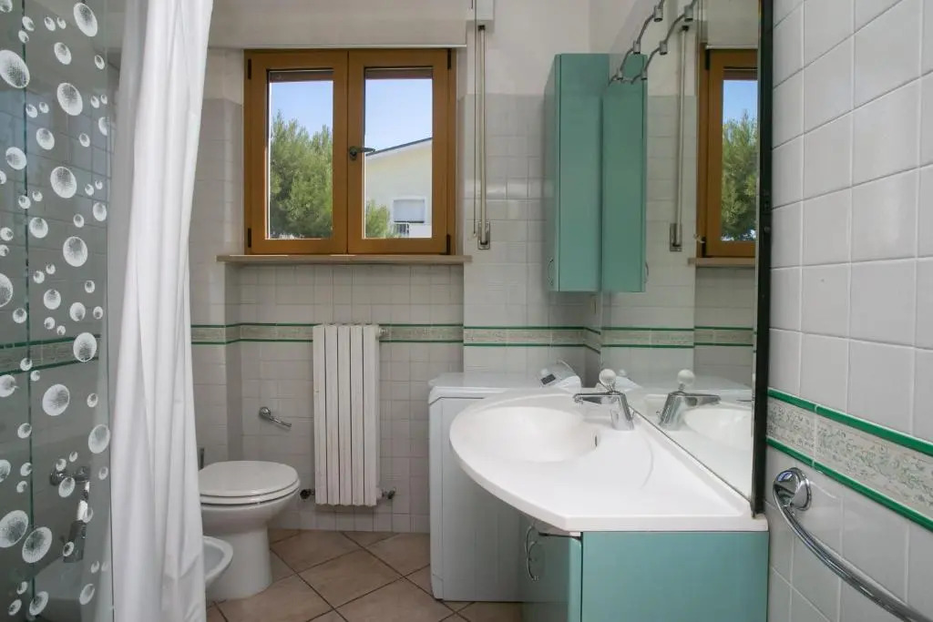 M24 - Marcelli, trilocale con terrazzo fronte mare
